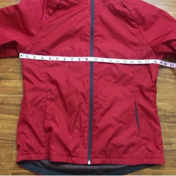 3/$25 Danskin Now Women's Red Zip Windbreaker Jacket Size Medium Outdoor Casual - Picture 14 of 16